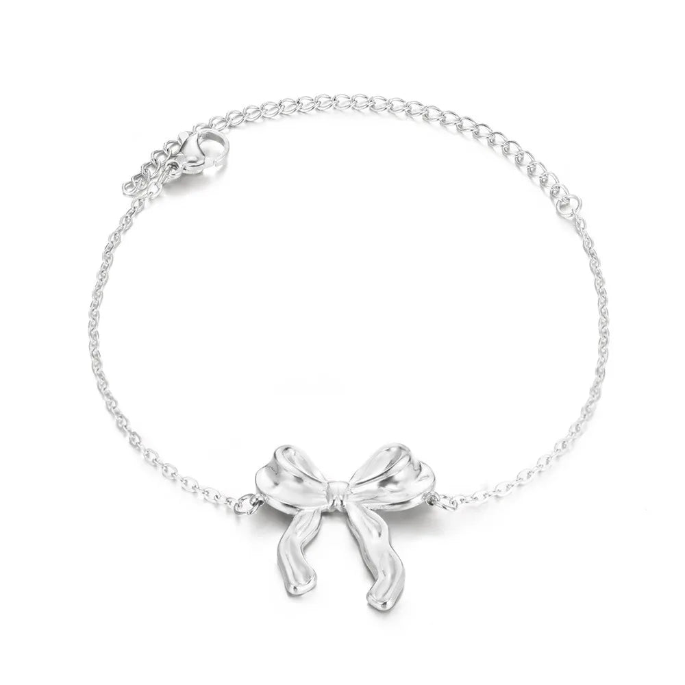 Elegant Golden Bow Bracelet 