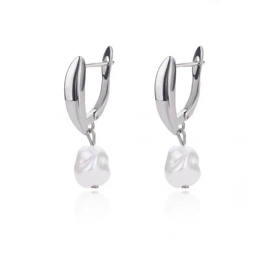 Boucles d'oreilles créoles Cindy en or avec fausse perle