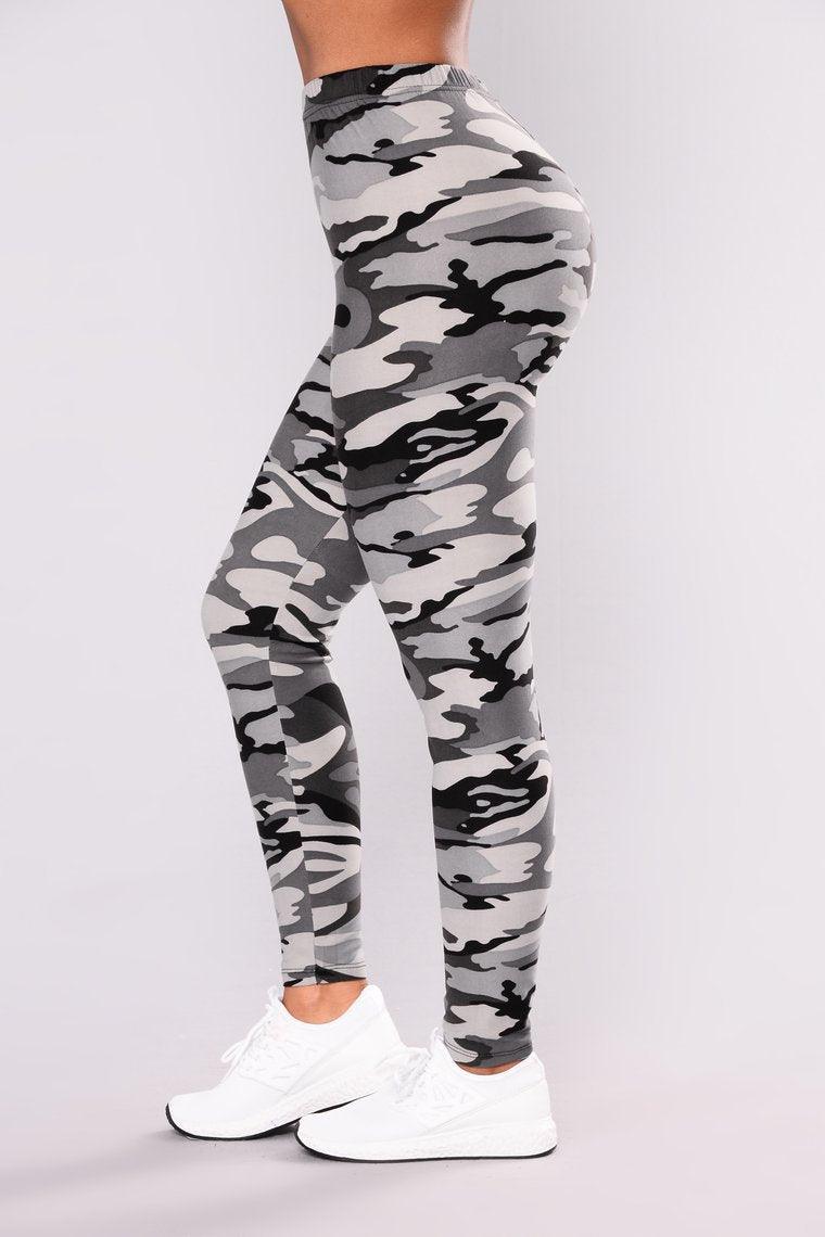 Legging côtelé camouflage militaire gris coté